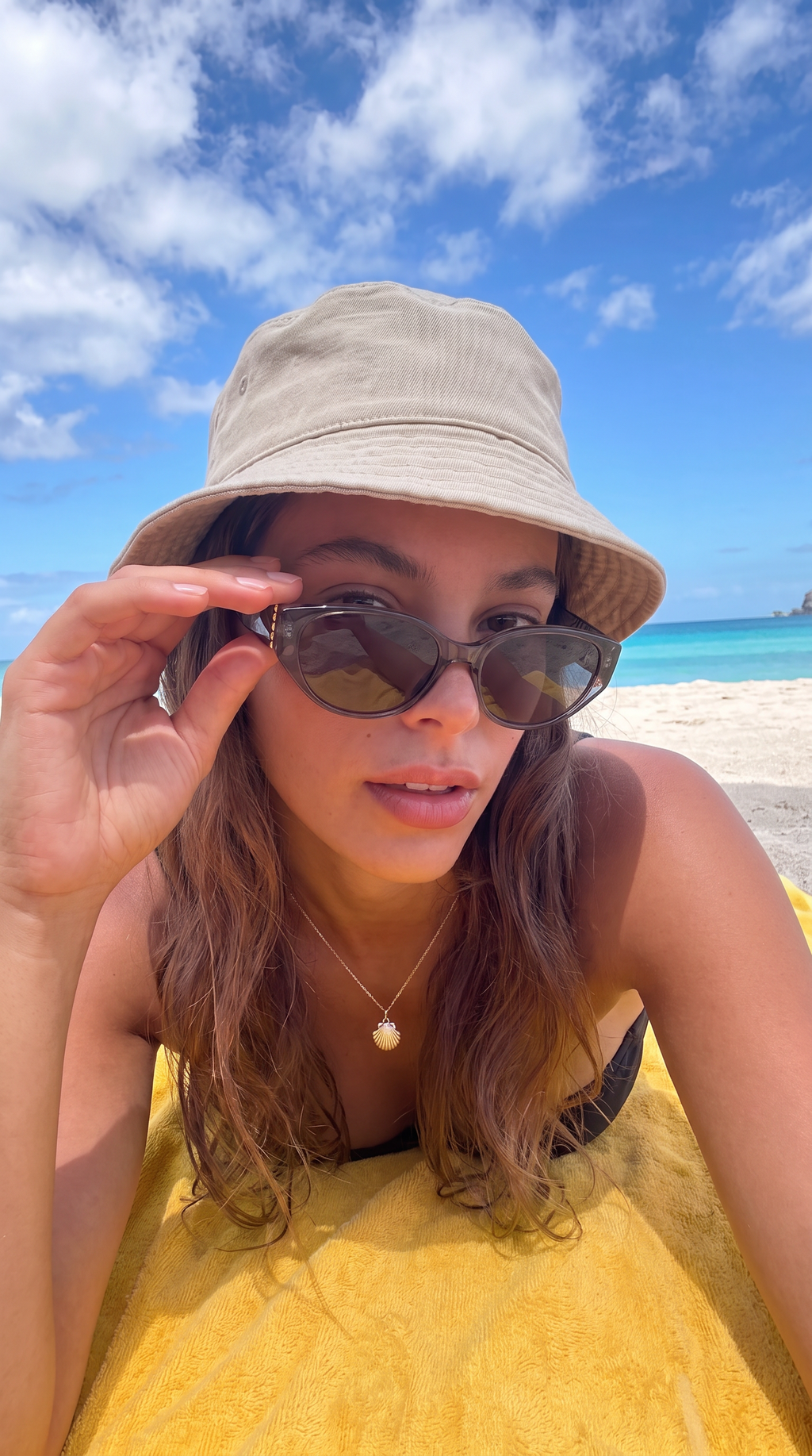 Royal Rayz Swirl Cat-Eye Sunglasses – Smoke Grey, Grey Lens